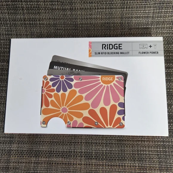 Ridge: "Flower Power" Slim RFID Blocking Wallet. New In Box. - Picture 1 of 4